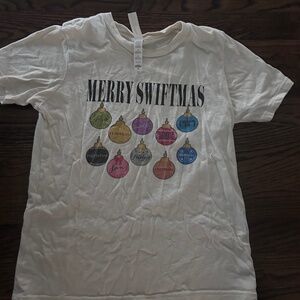 Taylor Swift Christmas T-Shirt (YL)
